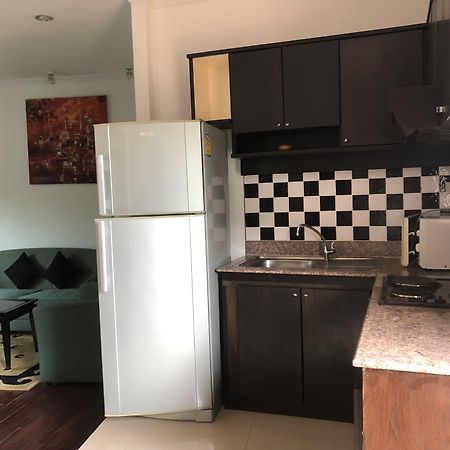 Orchid Kathu Heights Service Apartments Bagian luar foto