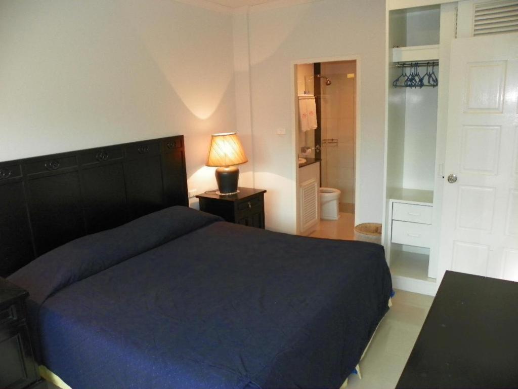 Orchid Kathu Heights Service Apartments Bagian luar foto