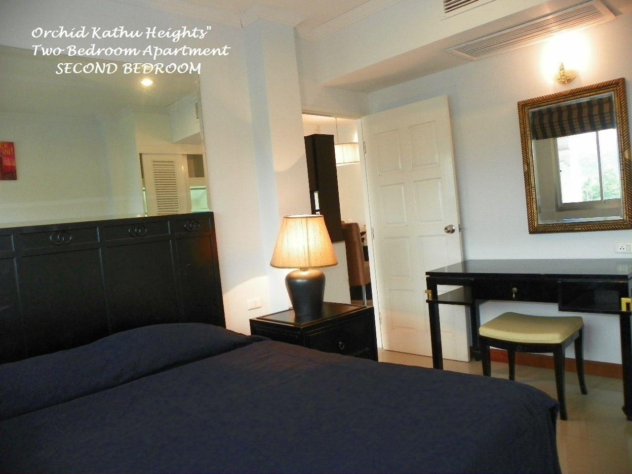 Orchid Kathu Heights Service Apartments Bagian luar foto
