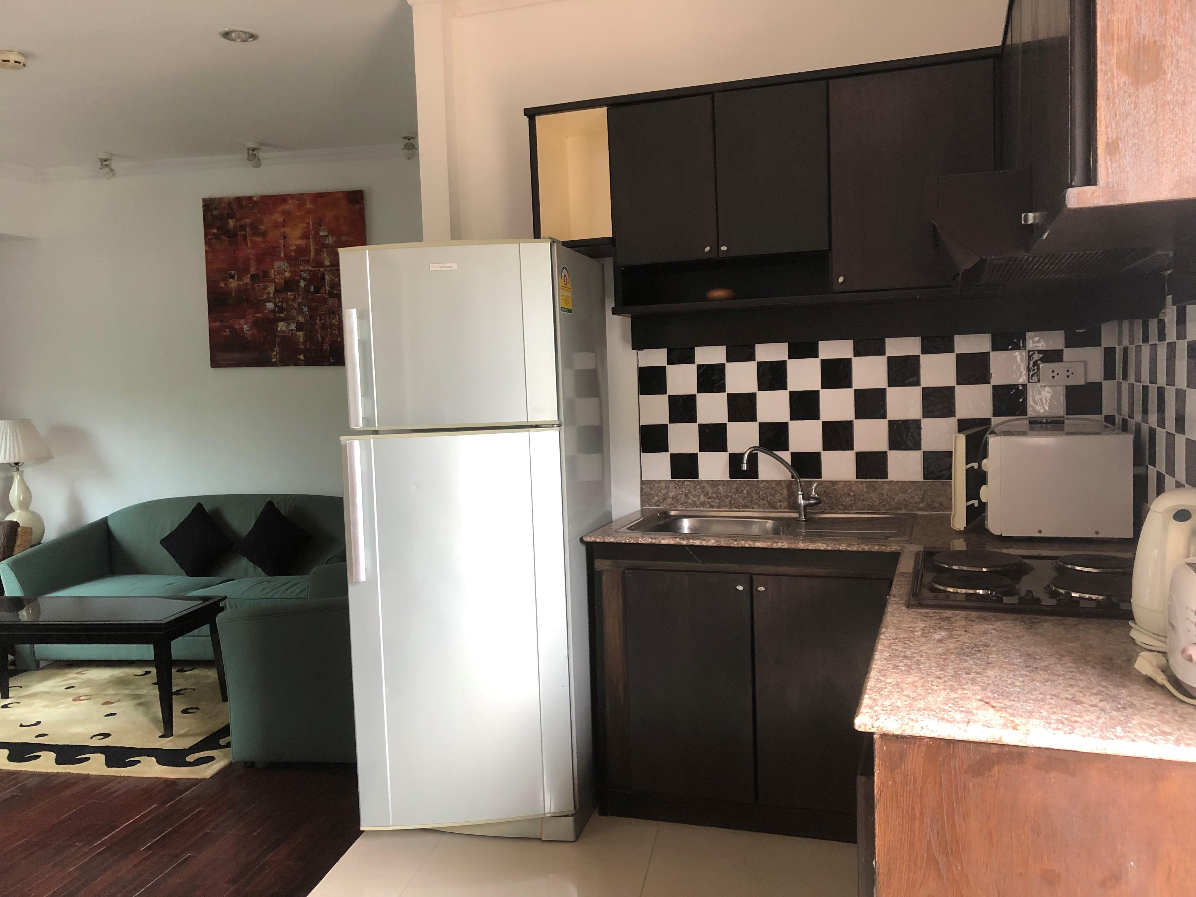 Orchid Kathu Heights Service Apartments Bagian luar foto