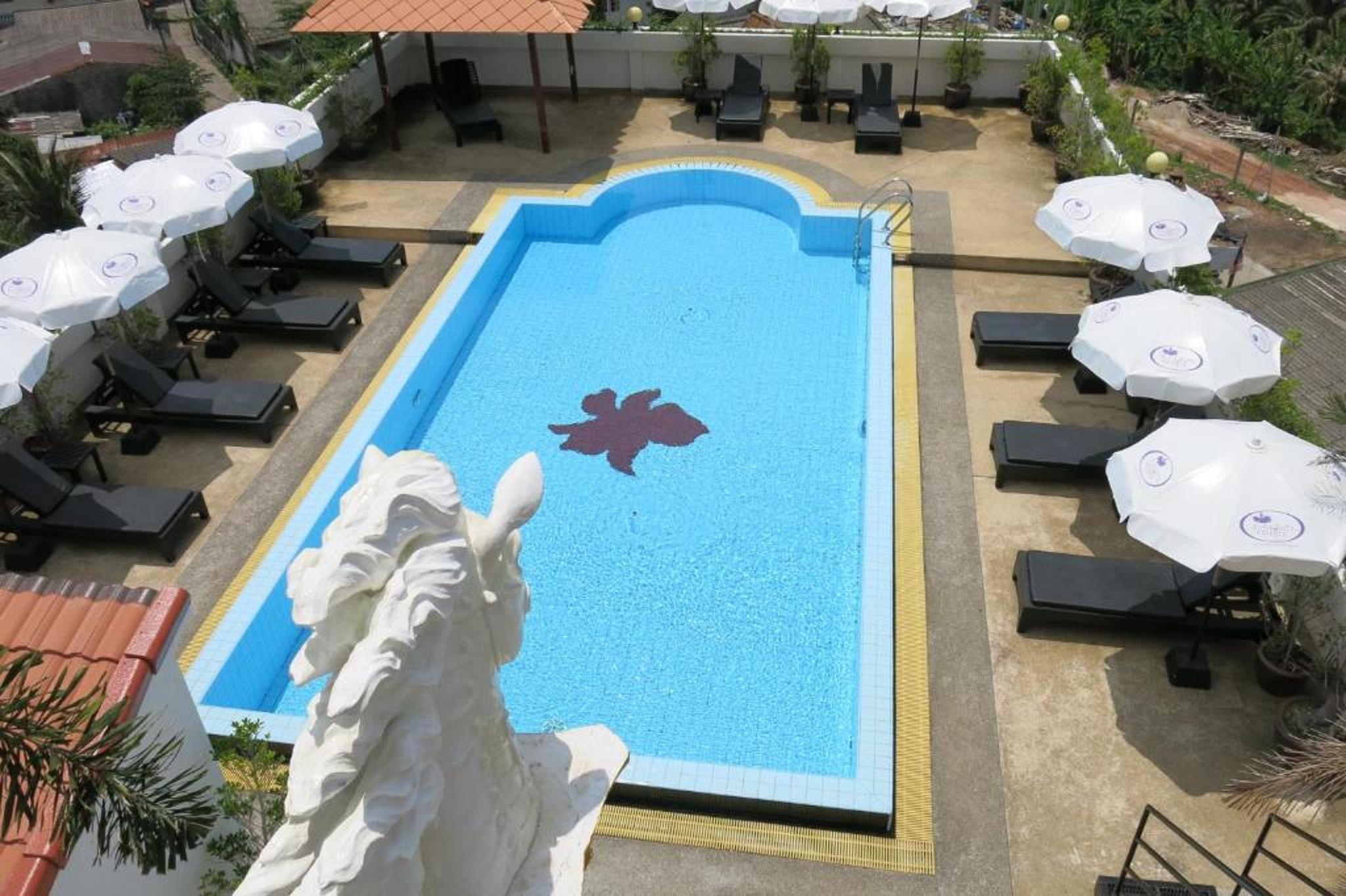 Orchid Kathu Heights Service Apartments Bagian luar foto
