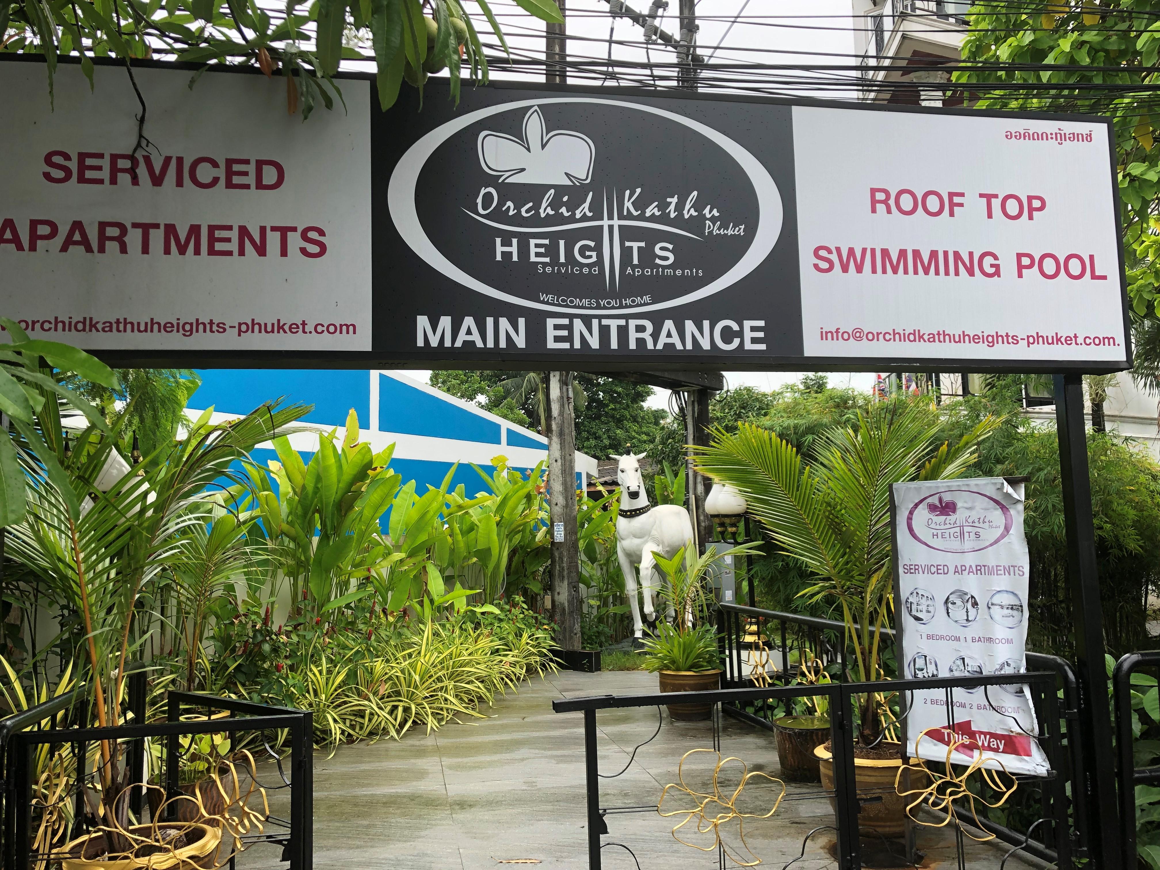 Orchid Kathu Heights Service Apartments Bagian luar foto